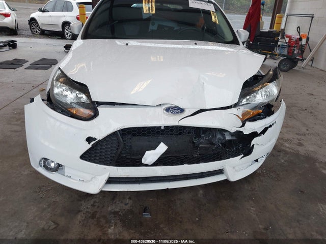 Ford Focus 2014 1FADP3L90EL402802 Image 6