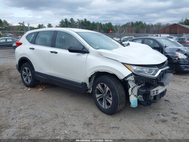 Honda CR-V LX 2017 2HKRW6H32HH217040 main image