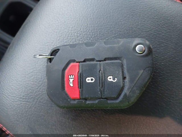 1C4PJXFG1RW334783 Jeep Wrangler 4-door Recon 4x4