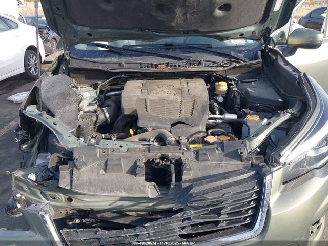 JF2SKAUCXLH418800 Subaru Forester Limited