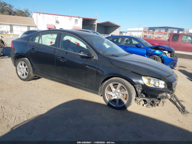 2015 VOLVO S60 YV126MFJ5F2336359