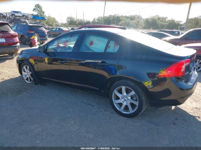 2015 VOLVO S60 YV126MFJ5F2336359 Photo 2