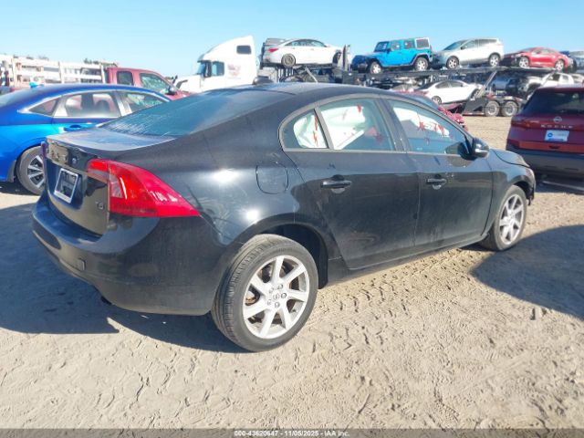 2015 VOLVO S60 YV126MFJ5F2336359 Photo 3