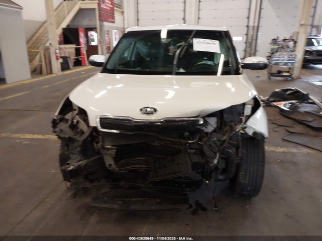 KNDJX3A5XG7247345 KIA Soul !