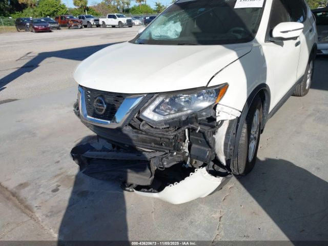 2018 NISSAN ROGUE 5N1AT2MT1JC848119 Photo 5