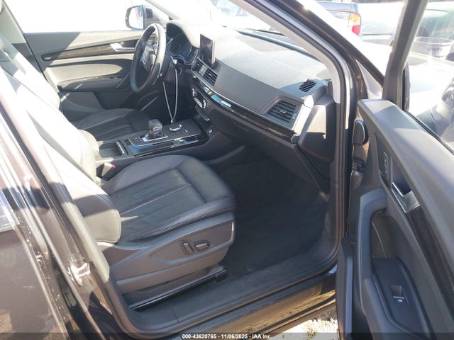 2019 AUDI Q5 WA1ANAFY4K2082275 Photo 4