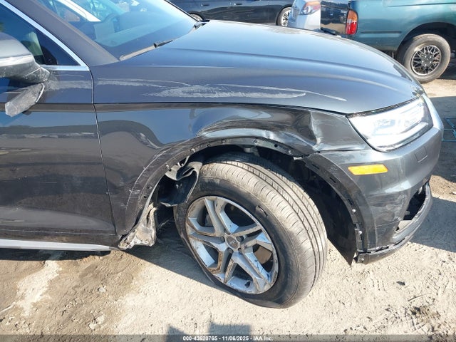 2019 AUDI Q5 WA1ANAFY4K2082275 Photo 5