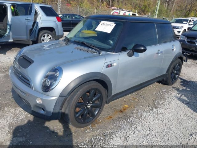 2002 MINI COOPER S WMWRE33422TD50868 Photo 1