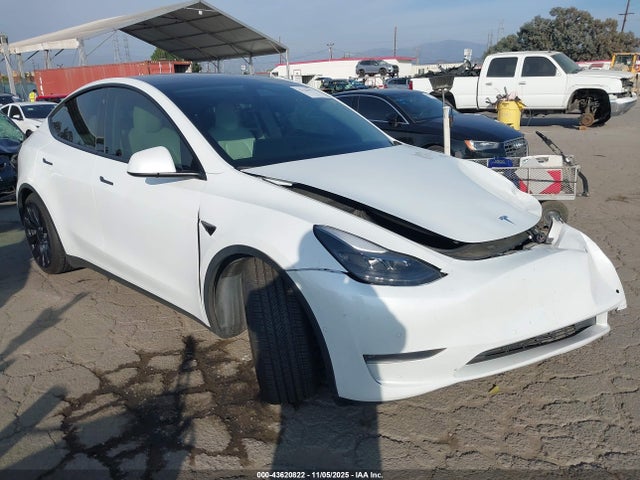2022 TESLA MODEL Y 7SAYGDEF7NF407652 Photo 0
