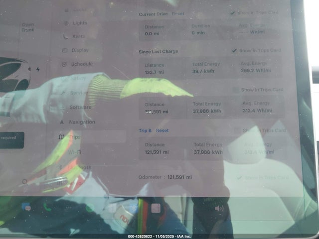 2022 TESLA MODEL Y 7SAYGDEF7NF407652 Photo 6