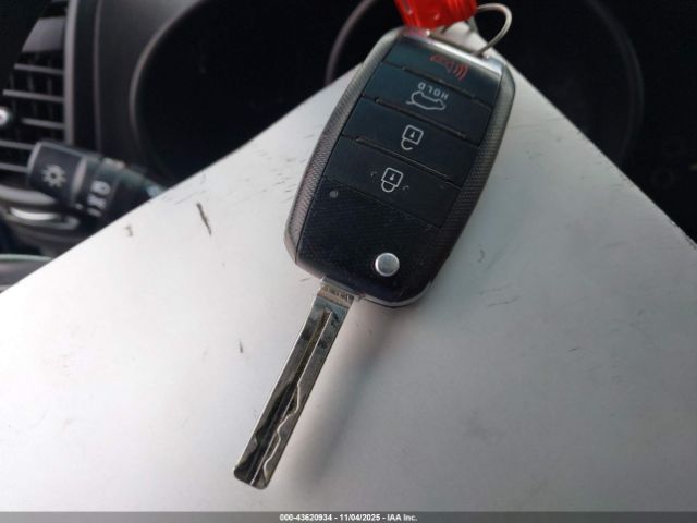 2015 KIA SOUL KNDJP3A52F7183400 Photo 10