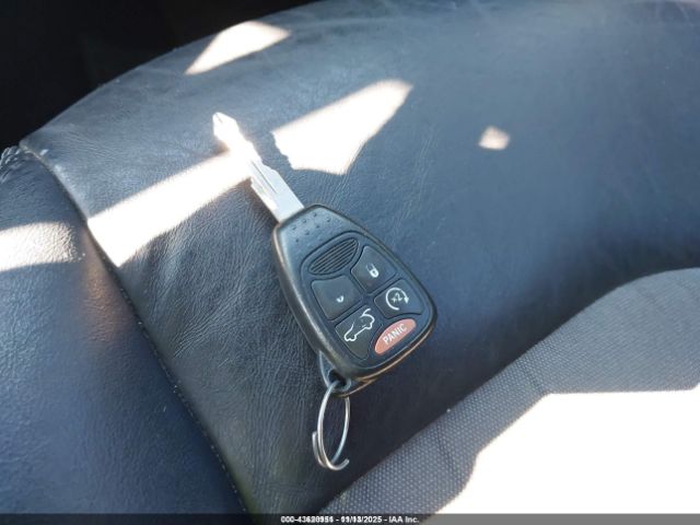 2013 CHRYSLER 200 1C3CCBCG3DN745136 Photo 10