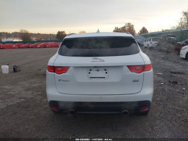Jaguar F-pace 35t Prestige 2017 SADCK2BV4HA894803 Image 16