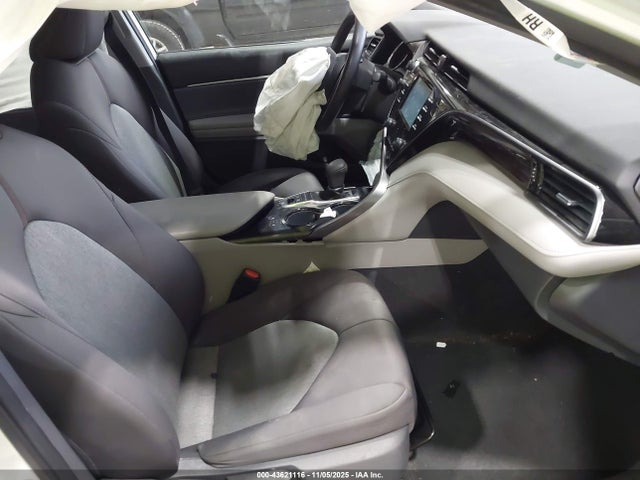 Продаж на аукціоні авто 2019 Toyota Camry Hybrid Le, vin: 4T1B31HK9KU512911, номер лоту: 43621116