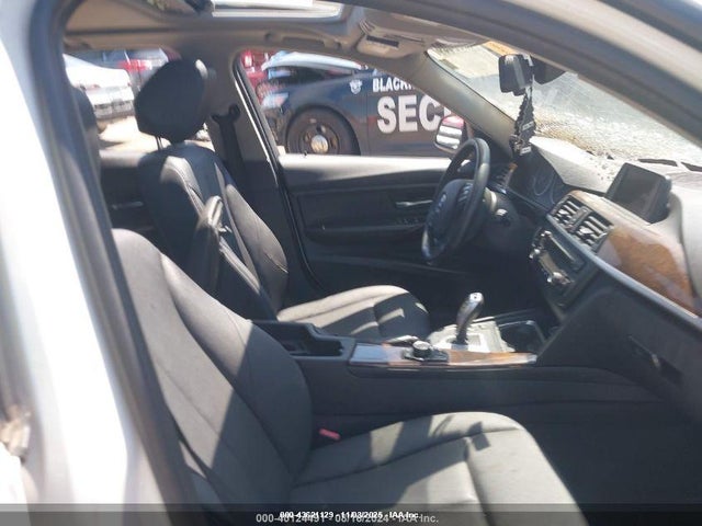2013 BMW 320I WBA3C3C56DF983165 Photo 4