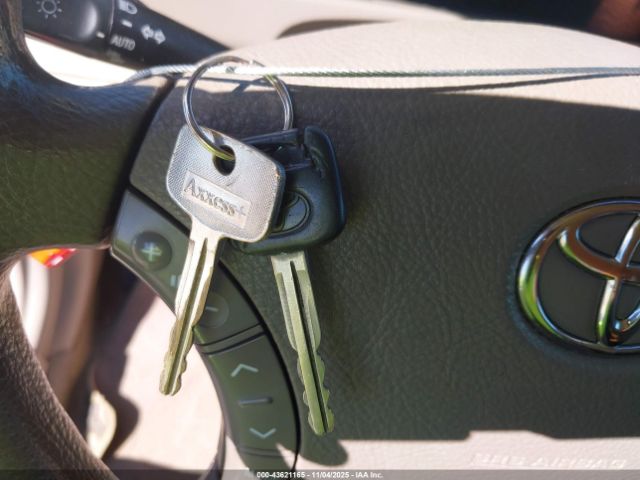 2005 TOYOTA CAMRY 4T1BE32K25U403984 Photo 10