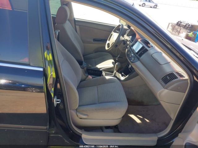 2005 TOYOTA CAMRY 4T1BE32K25U403984 Photo 4