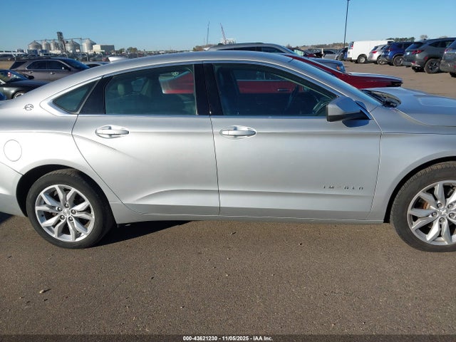 Chevrolet IMPALA 1LT 2017 2G1105S39H9109897 Image 13