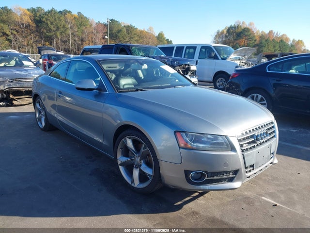 2011 AUDI A5 WAULFAFR2BA031459 Photo 0