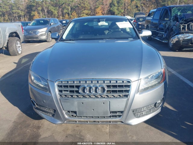 2011 AUDI A5 WAULFAFR2BA031459 Photo 5