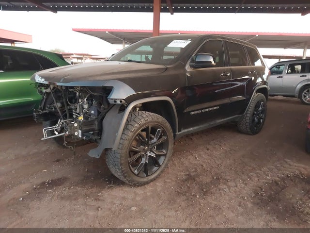 1C4RJFAG3NC117158 Jeep Grand Cherokee Wk Laredo X 4x4