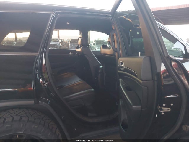 1C4RJFAG3NC117158 Jeep Grand Cherokee Wk Laredo X 4x4