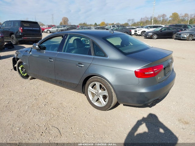 2013 AUDI A4 WAUBFAFL7DN011887 Photo 2