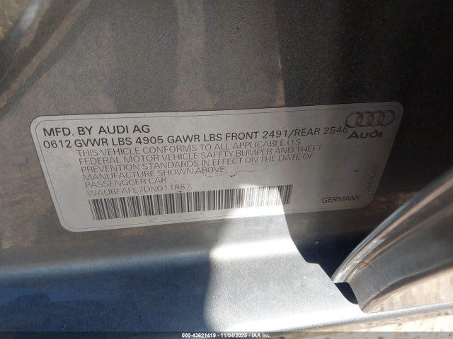 2013 AUDI A4 WAUBFAFL7DN011887 Photo 8