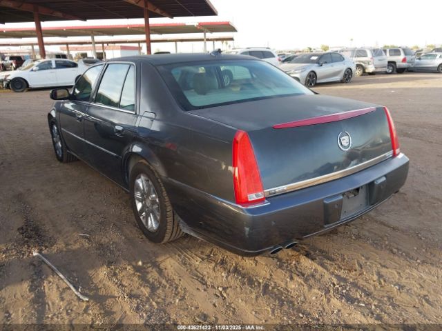 2010 CADILLAC DTS 1G6KH5EYXAU129471 Photo 2