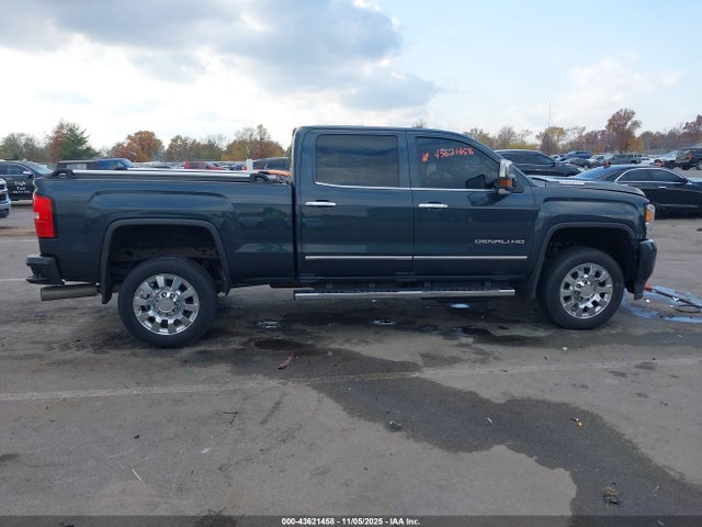 1GT12SEY2KF111903 GMC Sierra 2500hd Denali