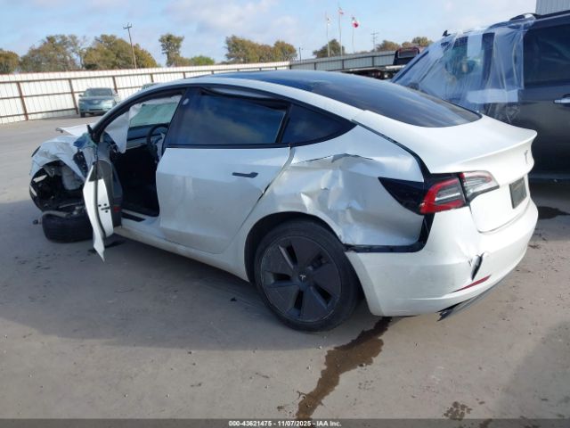 2023 TESLA MODEL 3 5YJ3E1EAXPF603216 Photo 2