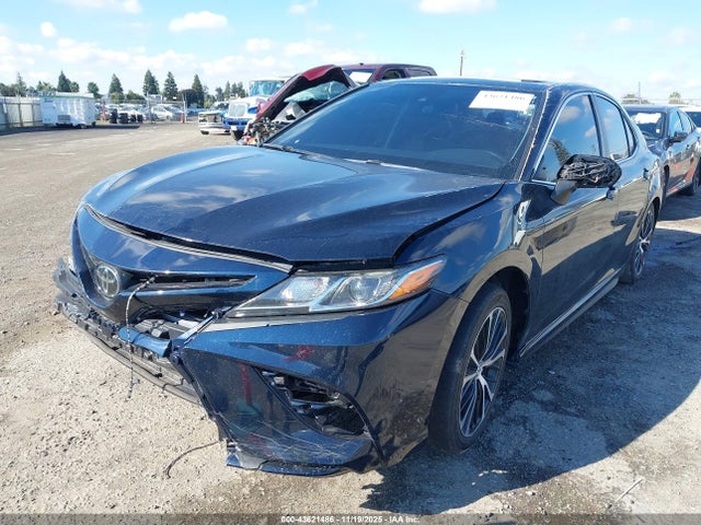 4T1B11HK0KU284058 Toyota CAMRY SE