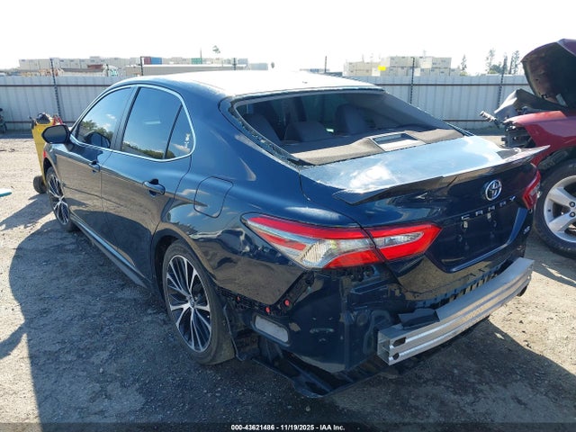 4T1B11HK0KU284058 Toyota CAMRY SE