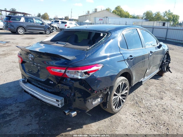 4T1B11HK0KU284058 Toyota CAMRY SE
