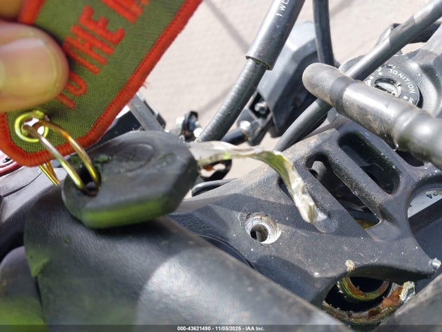 MH3RH25E2SK002180 Yamaha Yfz320 A