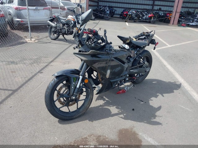MH3RH25E2SK002180 Yamaha Yfz320 A