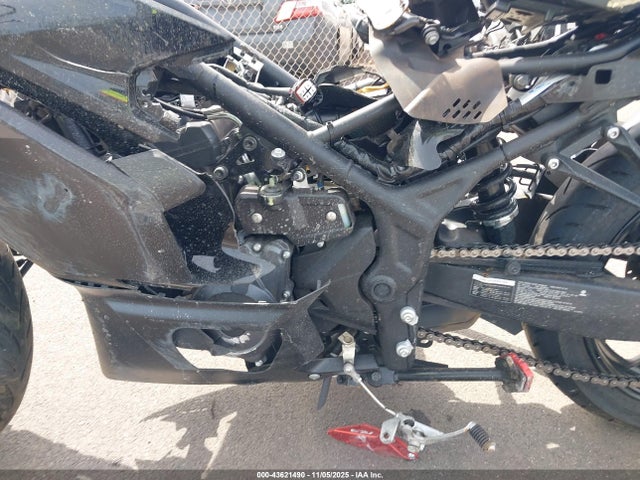 MH3RH25E2SK002180 Yamaha Yfz320 A