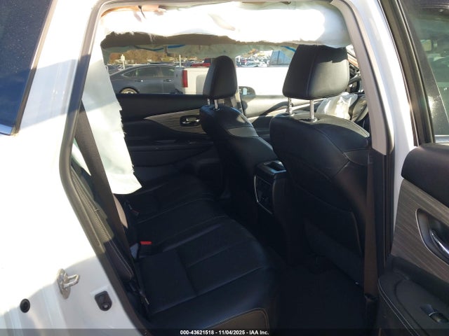 5N1AZ2MH8HN187486 Nissan Murano Platinum