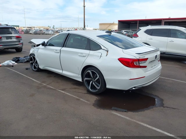 2022 Honda Accord Hybrid Sport მანქანა იყიდება აუქციონზე, vin: 1HGCV3F23NA031819, აუქციონის ნომერი: 43621768