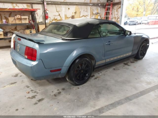 2005 FORD MUSTANG 1ZVFT84N155182143 Photo 3