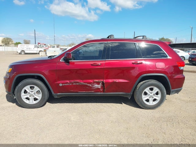 Продажа на аукционе авто 2017 Jeep Grand Cherokee Laredo 4x4, vin: 1C4RJFAG2HC964452, номер лота: 43621983