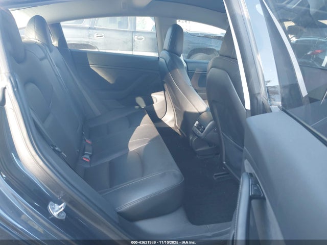 2018 TESLA MODEL 3 5YJ3E1EB2JF181331 Photo 7