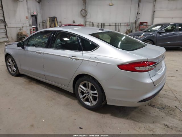 2018 FORD FUSION 3FA6P0HD1JR255986 Photo 2