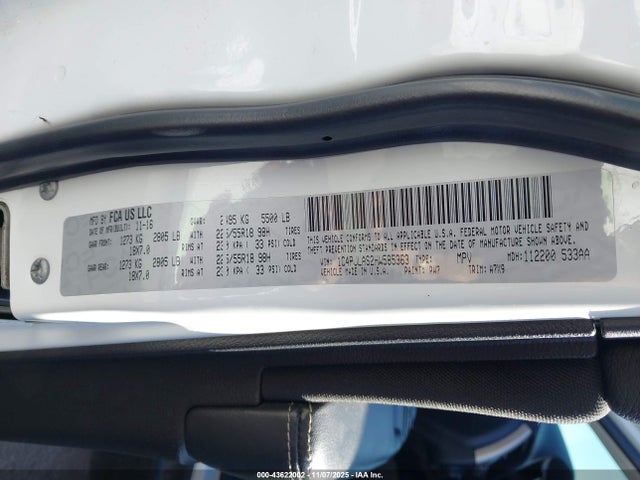 1C4PJLAS2HW585363 Jeep Cherokee Altitude Fwd