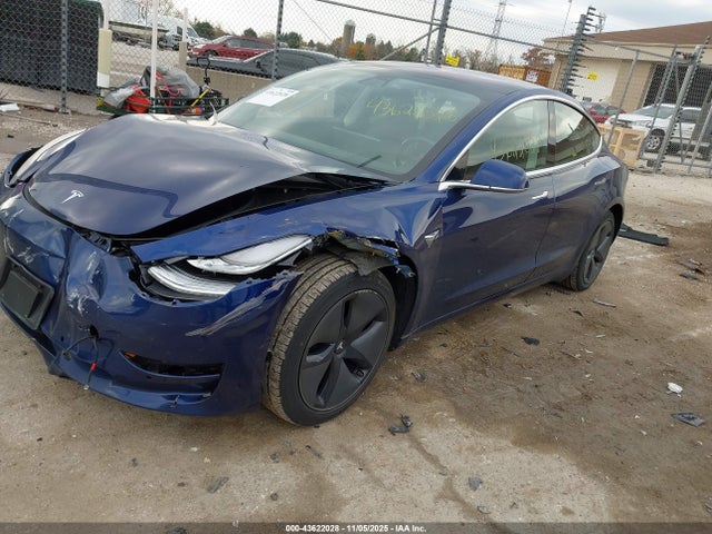 2019 TESLA MODEL 3 5YJ3E1EB9KF130569 Photo 1