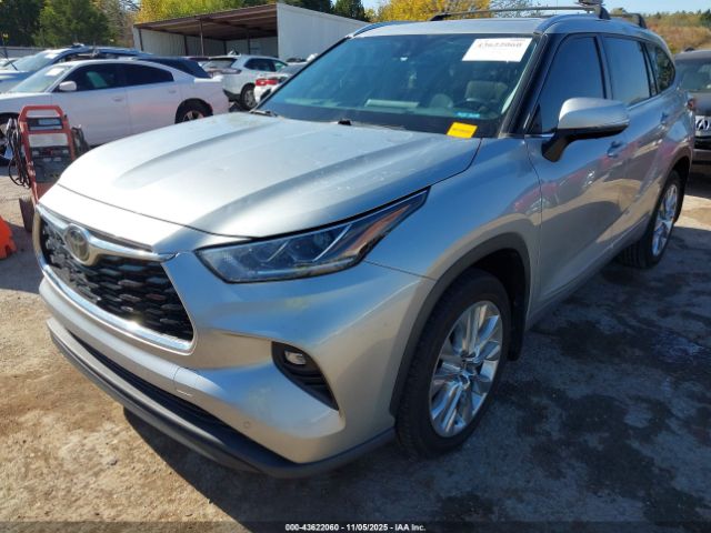 2021 TOYOTA HIGHLANDER 5TDYZRAH2MS528661 Photo 5