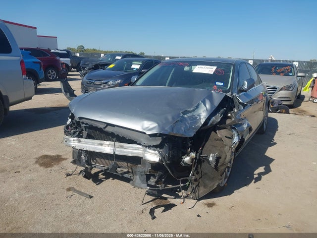 2011 AUDI A4 WAUFFAFL6BN046306 Photo 1