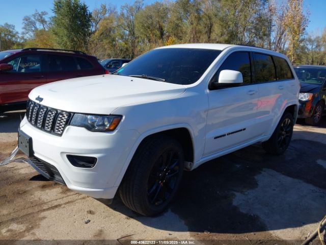 2022 JEEP GRAND CHEROKEE WK 1C4RJFAG3NC124868 Photo 1