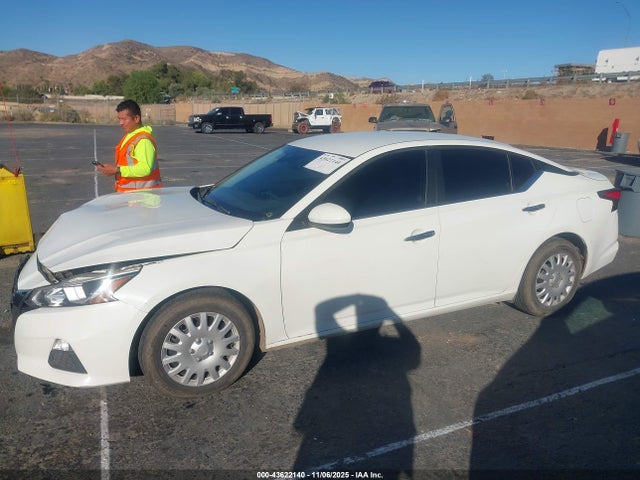 1N4BL4BV6MN374854 Nissan Altima S Fwd