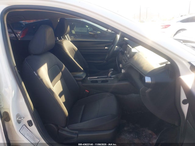 1N4BL4BV6MN374854 Nissan Altima S Fwd